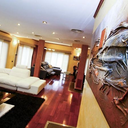 New Play Lake Villa Salou Ngoại thất bức ảnh