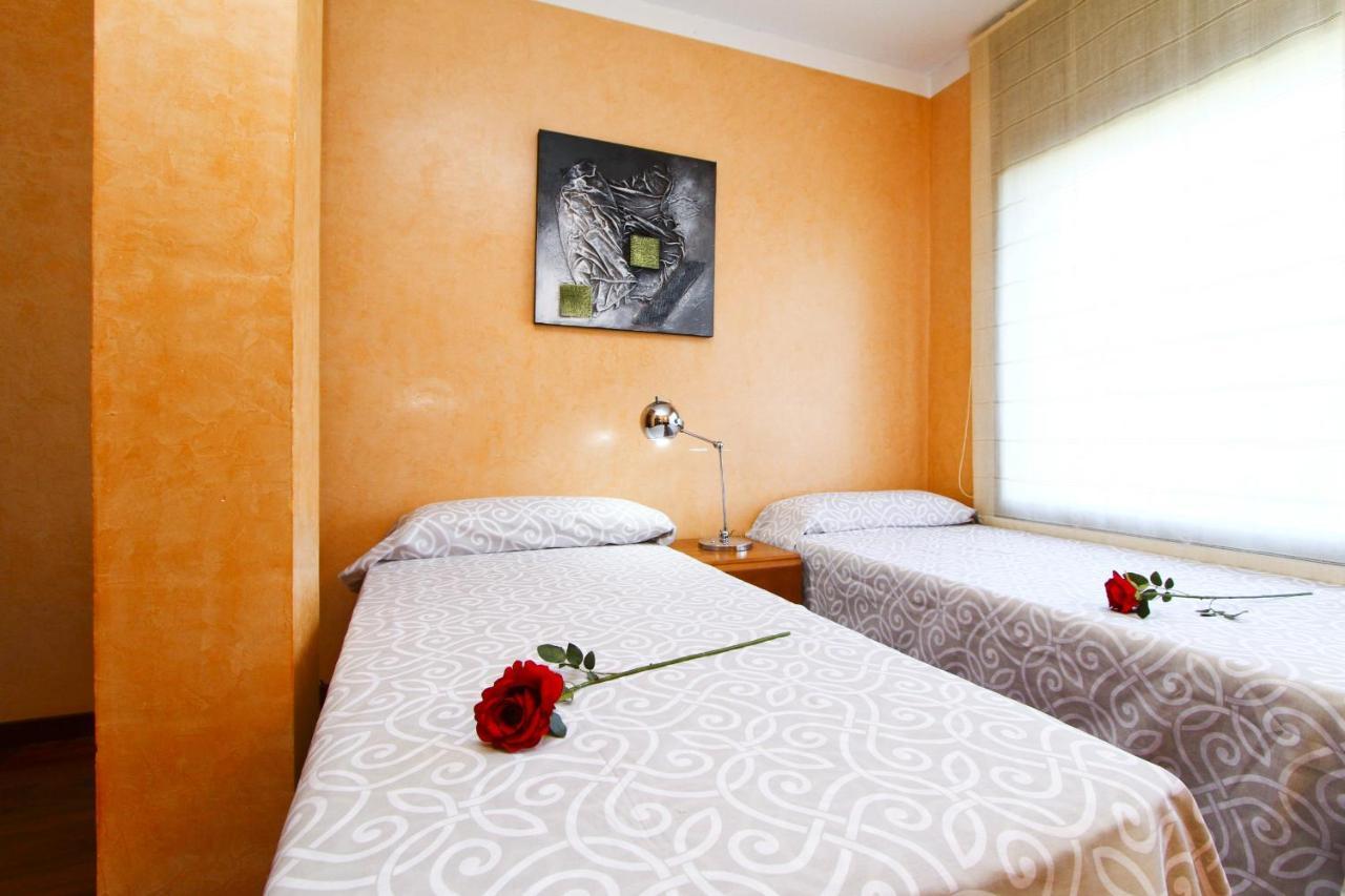 New Play Lake Villa Salou Ngoại thất bức ảnh