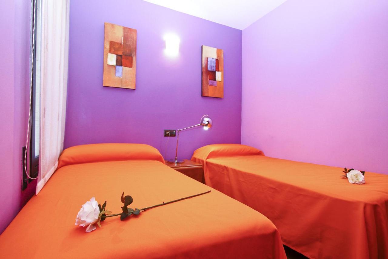 New Play Lake Villa Salou Ngoại thất bức ảnh