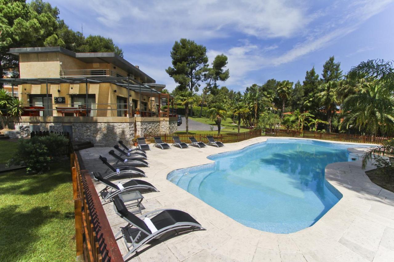 New Play Lake Villa Salou Ngoại thất bức ảnh
