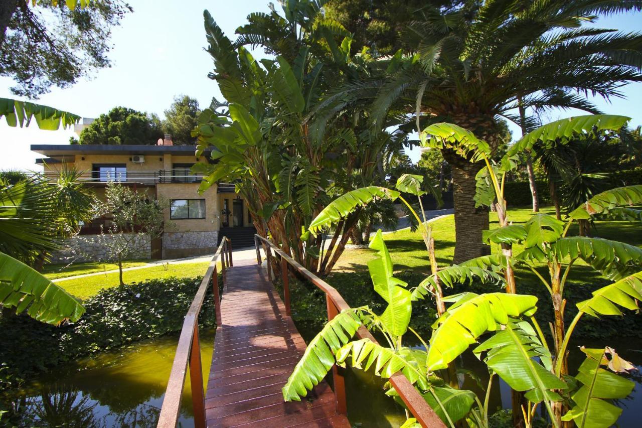 New Play Lake Villa Salou Ngoại thất bức ảnh