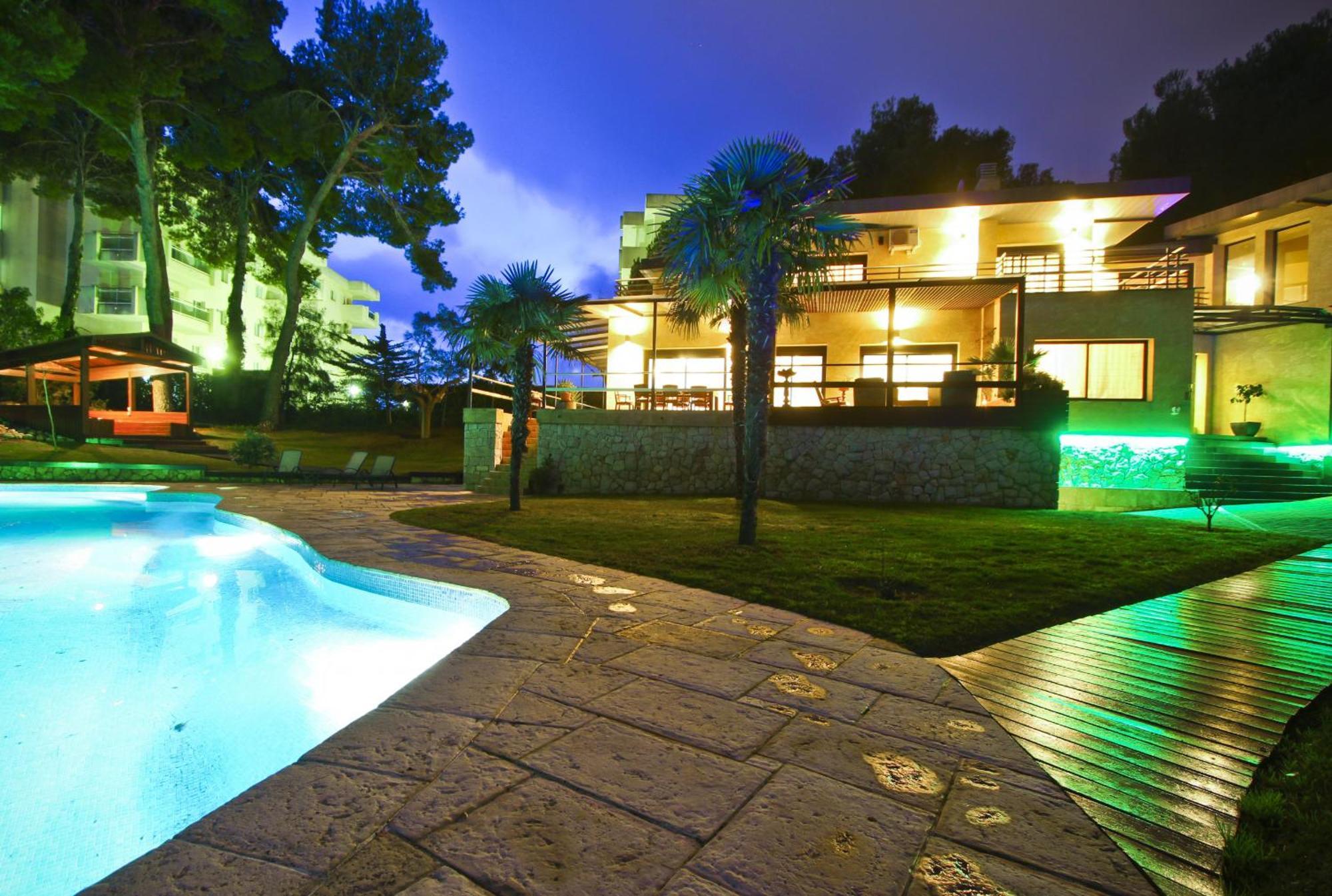 New Play Lake Villa Salou Ngoại thất bức ảnh